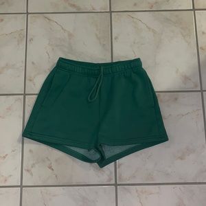 COPY - COPY - Cozy Fleece Boyfriend Basic 3” Sweatshort